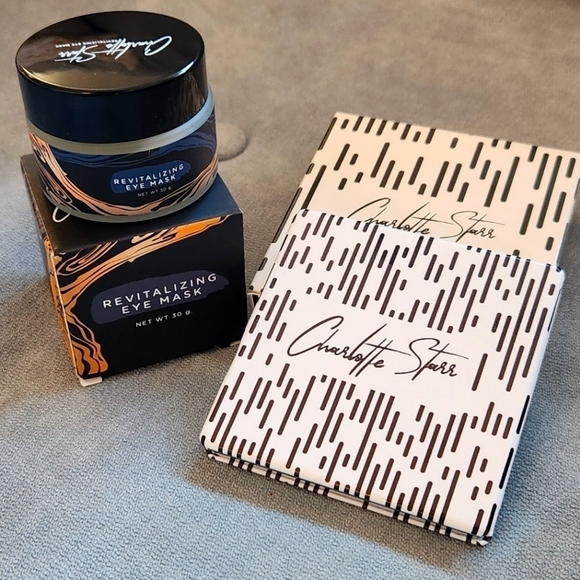 Charlotte Starr Revitalizing Eye Mask and Foldible Mirror Bundle - Picture 1 of 10